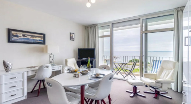 Les Trois Iles 19655, Rezerwuj Hotel Quiberon 
