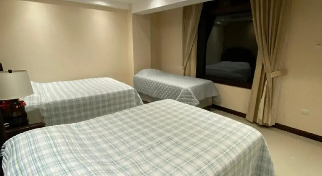 Torres de Atitlan 4 Bdrm-3 Bthrm Full Floor - for 10 people, Book Hotel Hotels in Solola with a Pool, Swimming Pool