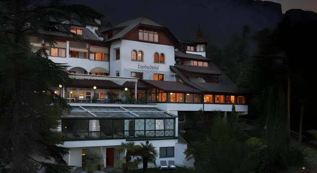 Hotel Lambrechtshof, Забронировать Отель Отели Аппьяно-сулла-Страда-дель-Вино с бассейном, Бассейн