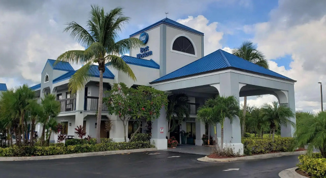 Номер Standard Best Western Lake Okeechobee