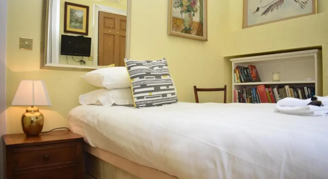 Frederick Street - stylish apartment in the heart of New Town!, Забронировать Апартаменты/квартира Новый город Эдинбург, рядом с Национальный музей Шотландии