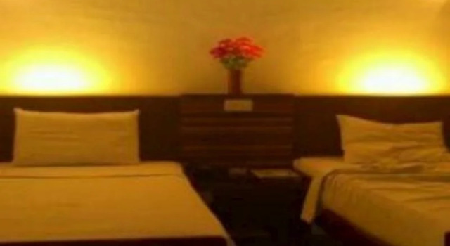 Hotel Permata Sari, Book Hotel Hotels in Sulawesi with Parking, Parking