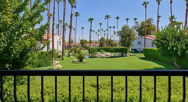 Четырёхместный номер Standard Omni Rancho Las Palmas Resort & Spa