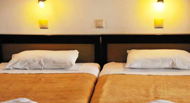 Sylvia Hotel Crete, Забронировать Отель Лименас Херсонису 