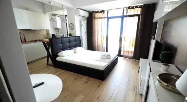 Полулюкс Standard Uptown Residence Apartments