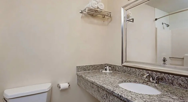 Двухместный люкс Days Inn Shrewsbury - Worcester