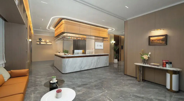 Licheng Platinum Hotel