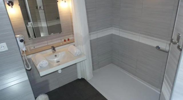 Номер Standard Sure Hotel by Best Western Angouleme