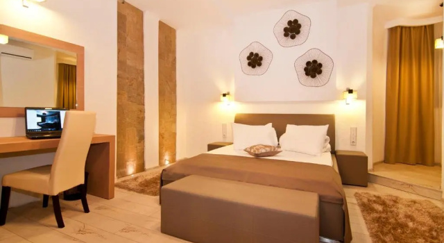 Люкс Hotel Confort