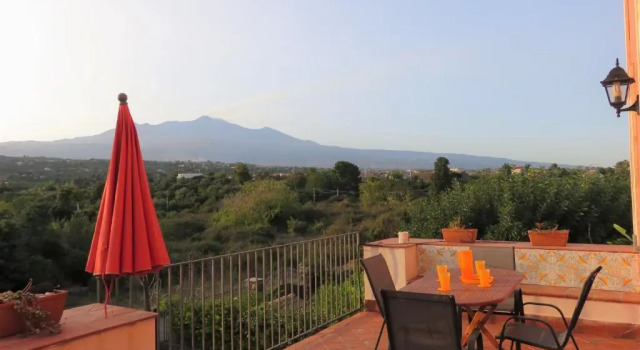 Коттедж с 2 комнатами Case Vacanze Residence Trinacria