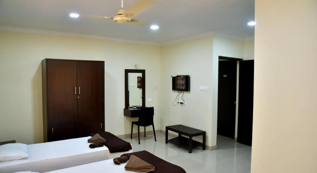 Jolan's Guest House