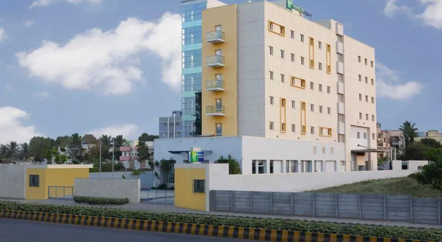 Номер Superior Holiday Inn Express Nashik Indira Nagar by IHG