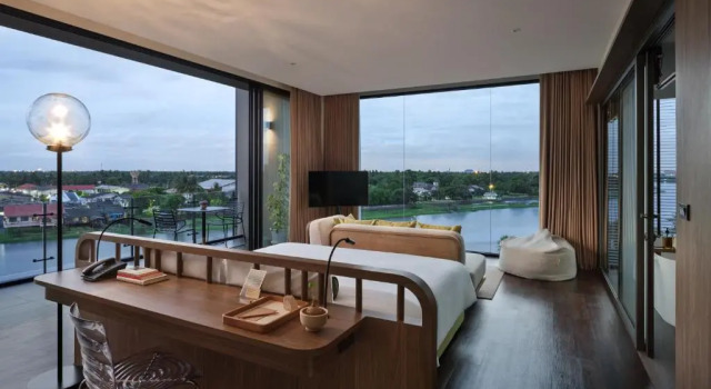 Люкс с видом на реку neera retreat hotel