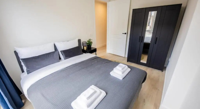 Grandiose 3 Bedroom Serviced Apartment 117m2 -NB304G-, Забронировать Апартаменты/квартира Дельфсхавен 