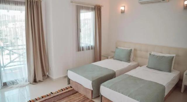 Двухместный номер Standard с видом на бассейн Amore Boutique Hotel