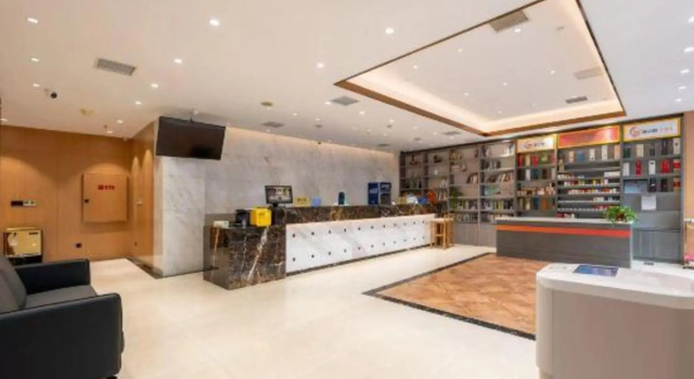 Super 8 Collection Hotel (Beijing Capital Airport New International Exhibition Center), Book Hotel Hoteller i Beijing Province med parkering, Parkering
