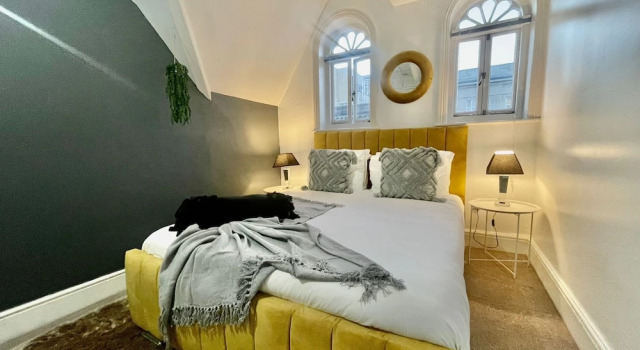 Molly Central House, Забронировать Гостевой дом Брайтон-энд-Хов 
