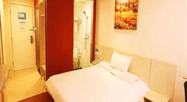Hanting Hotel Urumqi Zhongyinggongdi Metro Station, Rezervasyon Otel Shihezi Xinjiang