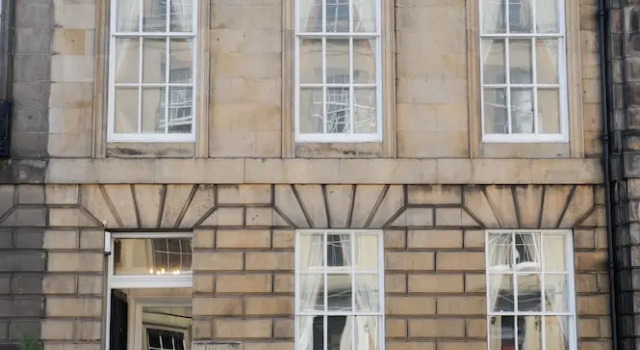Апартаменты Edinburgh City Suites