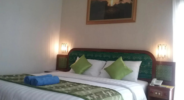 Parapat View Hotel, Book Hotel Parapat Sumatra