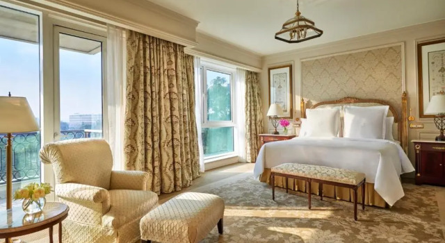 Люкс Diplomatic Отель Four Seasons Cairo at First Residence
