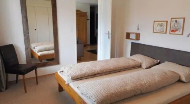 Pignia 2 / Greulich, Book Hotel Laax 