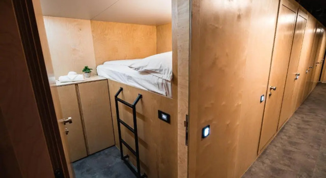 Капсула Economy Dragons Dream Hostel