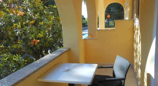 Двухместный номер Standard с балконом Bed & Breakfast Vila Kristina