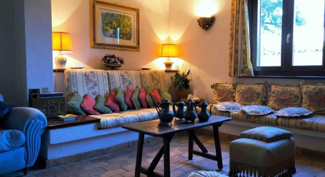 Villa con piscina in Abruzzo - A 7 minuti dal Mare, Забронировать Вилла Отели Побережья Абруццо с бассейном, Бассейн