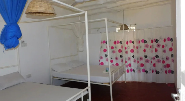 Курортный Отель Travellers Inn Resort Malindi, Забронировать Курортный отель Малинди Килифи