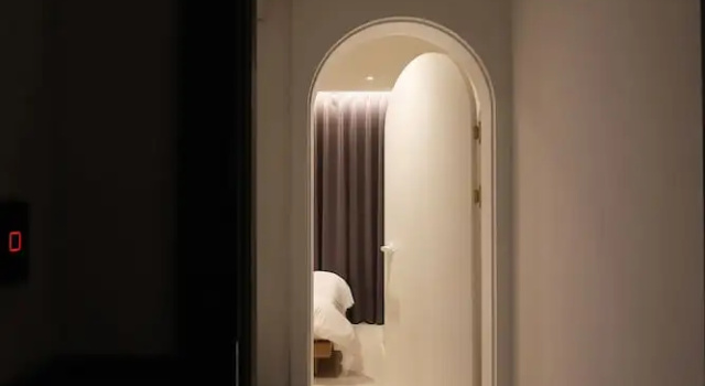 Двухместный номер Standard Biennale Hotel