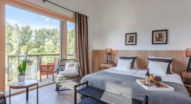 Двухместный номер Standard с балконом Hajé Waterlodge en hotel ark de Aalscholver