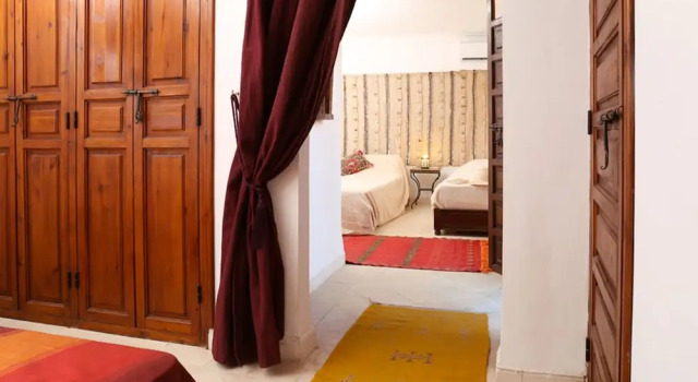 Camera quadrupla Standard Riad Marélia