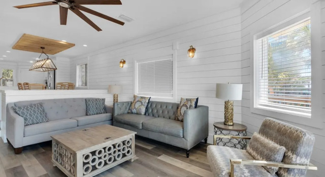 Silver Beach Retreat - 1938171, Rezerwuj Hotel Destin Emerald Coast