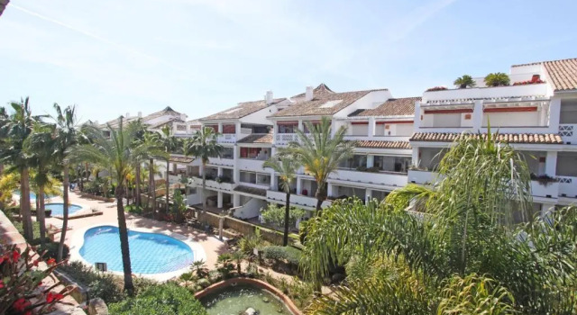 Апартаменты 1105 beachfront apartment golden mile marbella