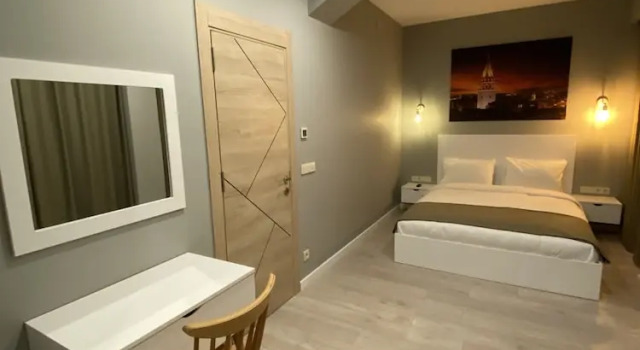 Superior Dvoulůžkový s manželskou postelí pokoj Li Hotel Pera Hotel