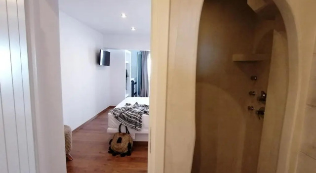 Kissos Luxury Suites
