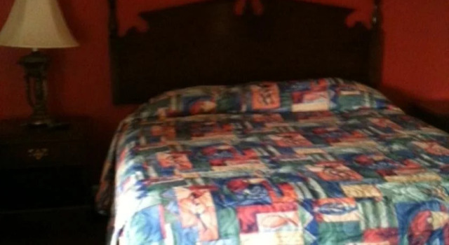 Evergreen Motel, Varaa Motelli  