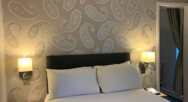 Двухместные апартаменты St James Hotel
