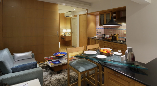Студия Melange Luxury Serviced Apartments