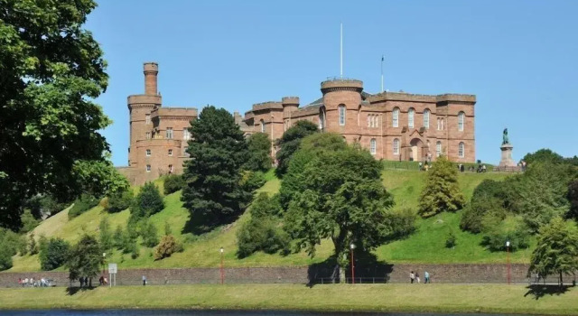 Коттедж Inverness City Apartment