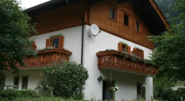 Haus Anni Frühstückspension, Забронировать Отель Мальниц Mölltaler Glacier
