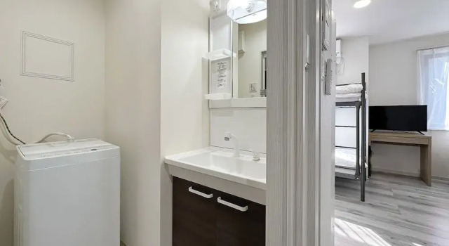 Апартаменты Yutori by b hotel - Beautiful 1BR Apartment 6 mins walk to Station