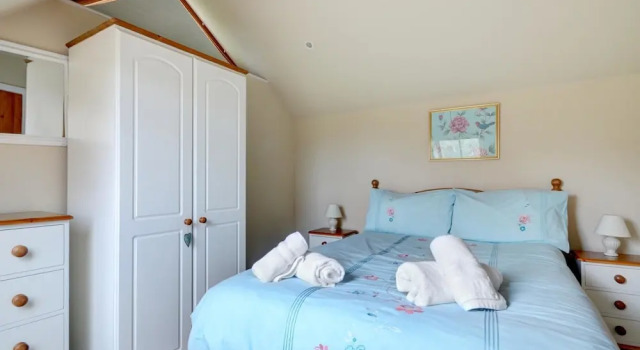 Large, Modern Farmhouse in Umberleigh, With Heigh Ceilings and Beautiful Terrace, Book Hotel 3-stjernede hoteller i Umberleigh, 3*