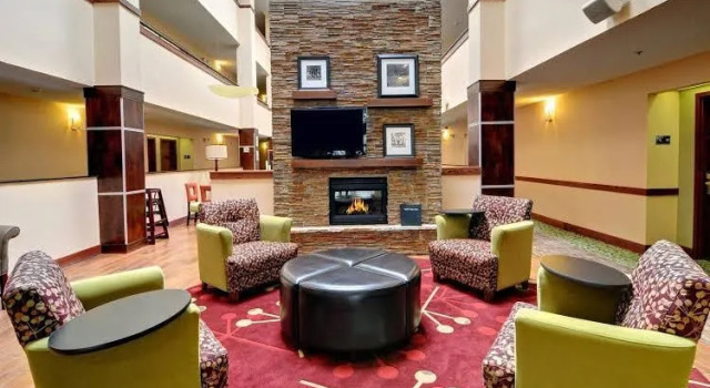 Homestead Inn East, Prenota Hotel Athens Tennessee
