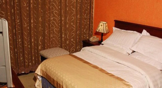 Qiao Yuan Hotel, Book Hotel Hoteller i Beijing Province med parkering, Parkering