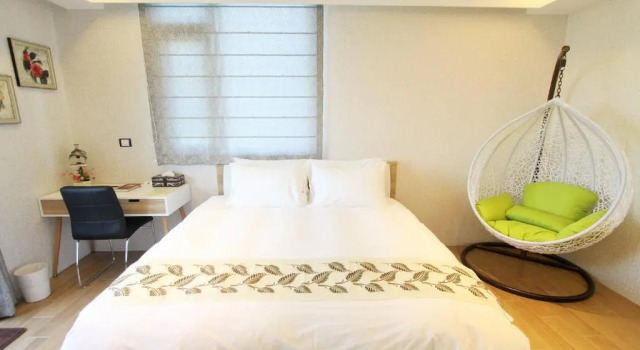 Двухместный номер Standard с балконом и с частичным видом на море Hualien Flora B&B