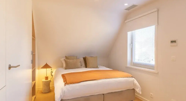 Holiday Home Marie Located a Stone's Throw From the Shopping Street, Rezerwuj Hotel Hotele w Bruksela z parkingiem, Parking