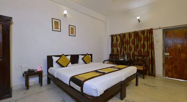 Chandra Prakash Hotel, Забронировать Отель Отели штата Раджастхана 3 звезды, 3*