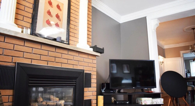 Spacious Artistic House in Toronto, Varaa Hotelli Toronto 